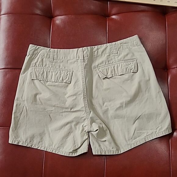 Calvin Klein sz 11 Junior khaki shorts - Picture 2 of 6